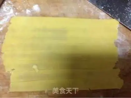 Make Apple roses step 3