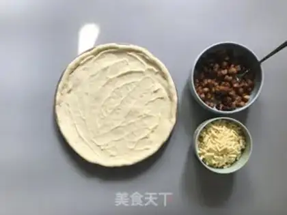 Make Cinnamon apple sweet pizza step 7