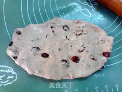 Make Pineapple cranberry bread step 5