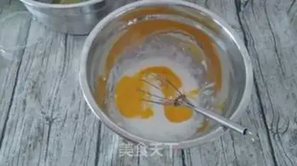 Make Blueberry yogurt cake step 2