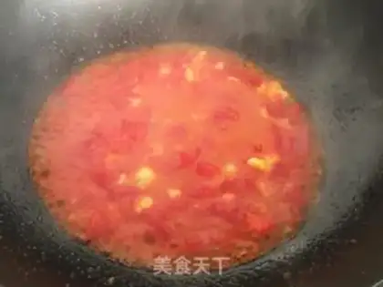 Make Tomato fried eggs step 3