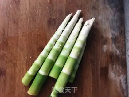 Make Haru Spears step 1