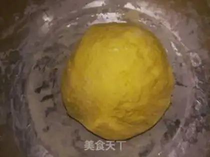 Make Rose buns step 4
