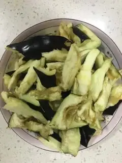 Make Red eggplant step 1