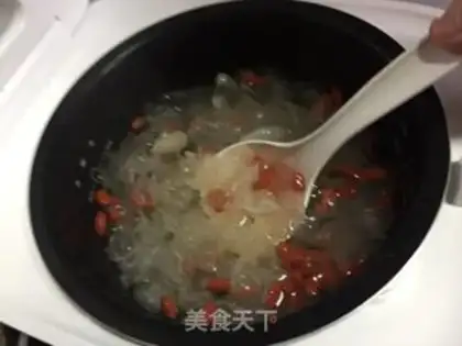 Make Silver ear lily soup step 8