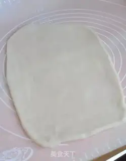 Make Potato red bean donkey rolls step 8
