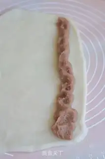 Make Potato red bean donkey rolls step 9