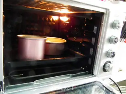 Make Pistol-fruit cake step 10