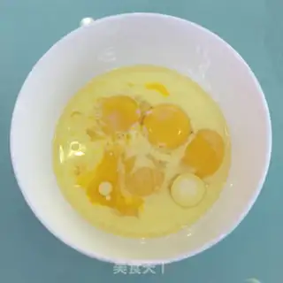 Make Mango cake rolls step 1
