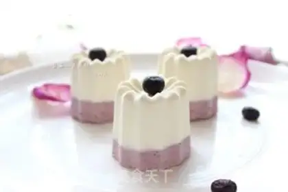 Make Blueberry double mousse step 10