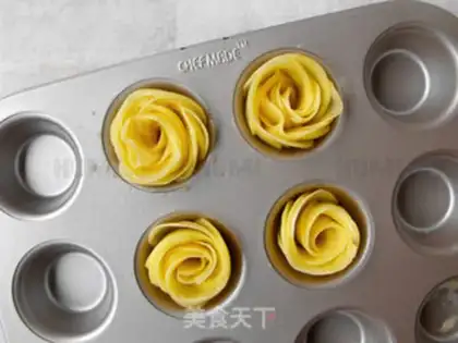 Make Cheese and rose and potatoes step 3