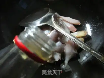 Make Scrambled rubber fish step 2
