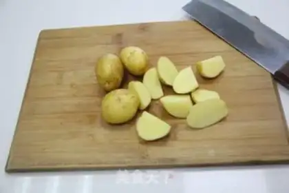 Make Potato Cape step 1