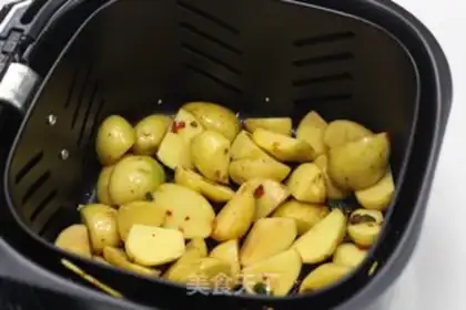Make Potato Cape step 3