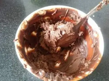 Make Chocolate noodle cake step 5