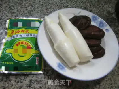 Make The mushrooms, the silk, the white step 0