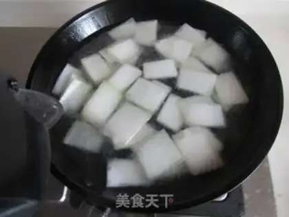 Make Eggs and bead soup step 2