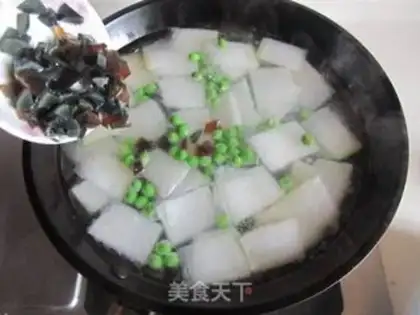 Make Eggs and bead soup step 5