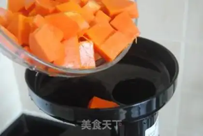 Make A papaya yogurt cup step 3