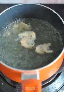Make Spring garden sandwich step 1