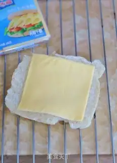 Make Spring garden sandwich step 2