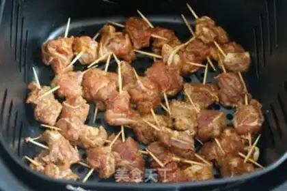Make Ridiculous toothpick lamb step 5
