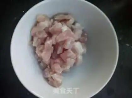 Make Old Beijing noodles step 1