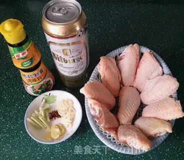 Make German beer with chicken wings step 0