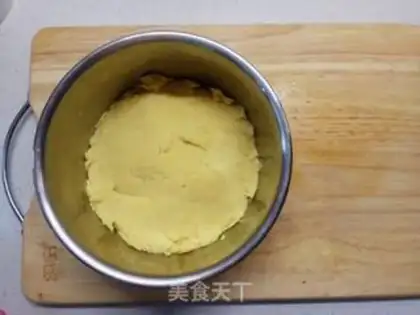 Make Green bean cake step 2