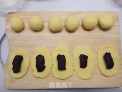 Make Green bean cake step 5