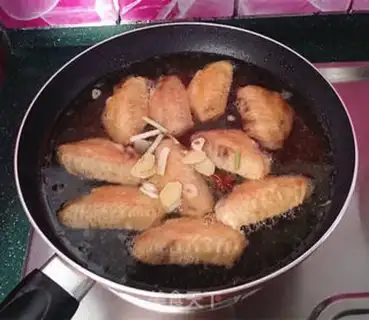 Make German beer with chicken wings step 7
