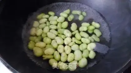 Make Pills of bean step 2