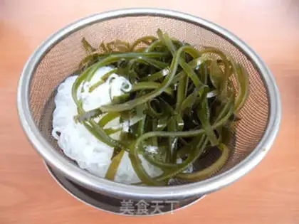 Make Seaweed fans step 6