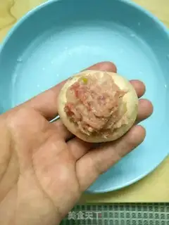 Make Fresh meat and mushrooms step 4