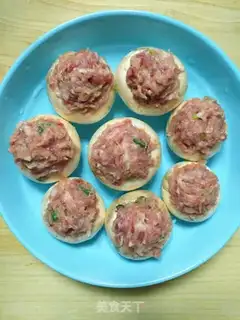Make Fresh meat and mushrooms step 5