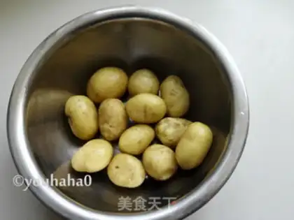 Make Baked mushrooms, potatoes step 0