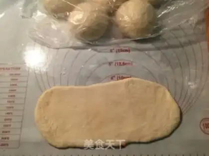 Make Sausage salad bread step 5