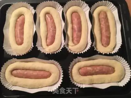 Make Sausage salad bread step 8