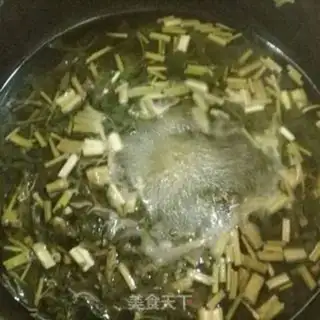 Make The egg step 1
