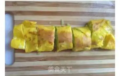 Make cucumber omelet step 9