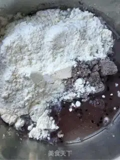 Make A groceries cake step 2
