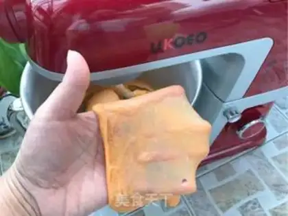Make Tomato egg toast step 6