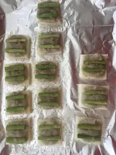 Make Oki shrimp and shrimp toast step 6
