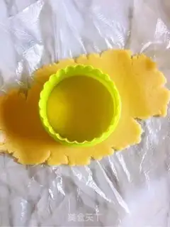 Make Swan Love step 5