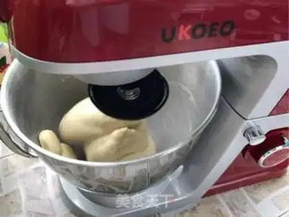 Make Chinese milked toast step 8