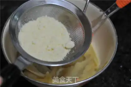 Make Almond rose cookies step 4