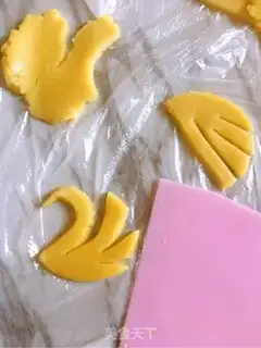 Make Swan Love step 8