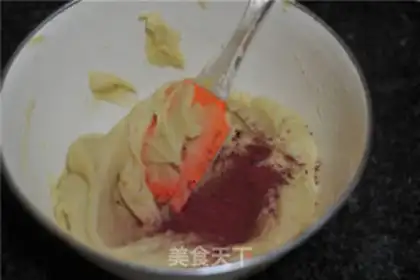Make Almond rose cookies step 7