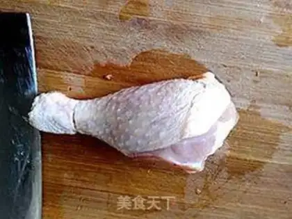 Make New Orleans chicken leg pizza step 0