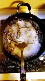 Make Piper oil mixed with seaweed step 1